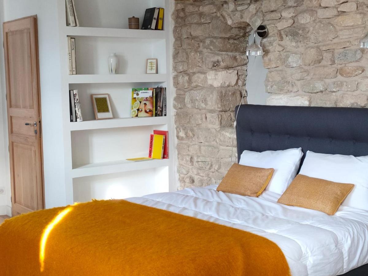 La Maison Pres De La Fontaine Saignon Bagian luar foto